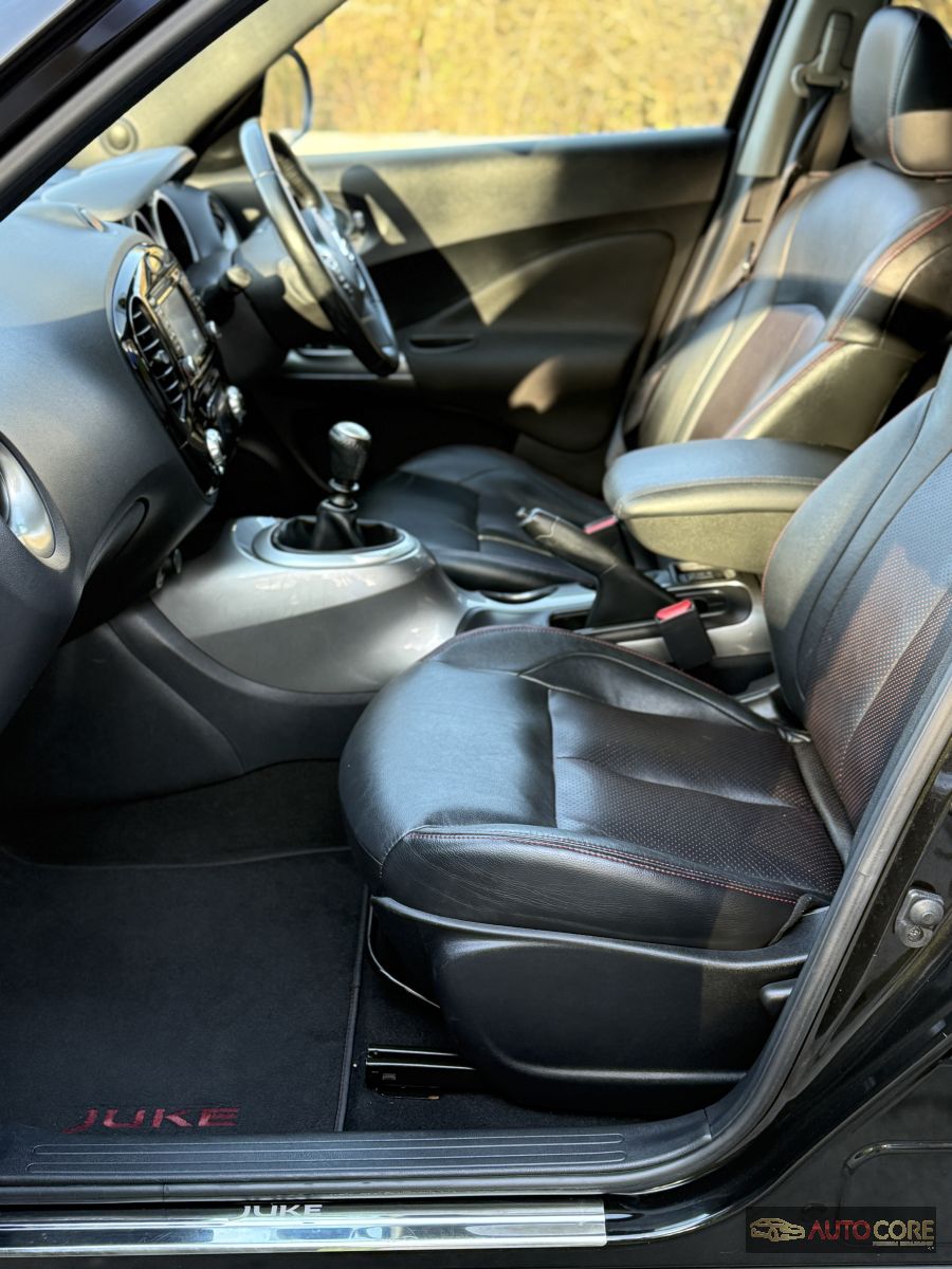 2013 Nissan Juke Tekna – photo 12