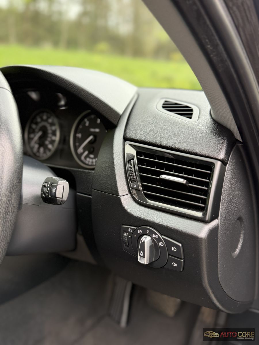 2013 BMW X1 Diesel Automatic – photo 8