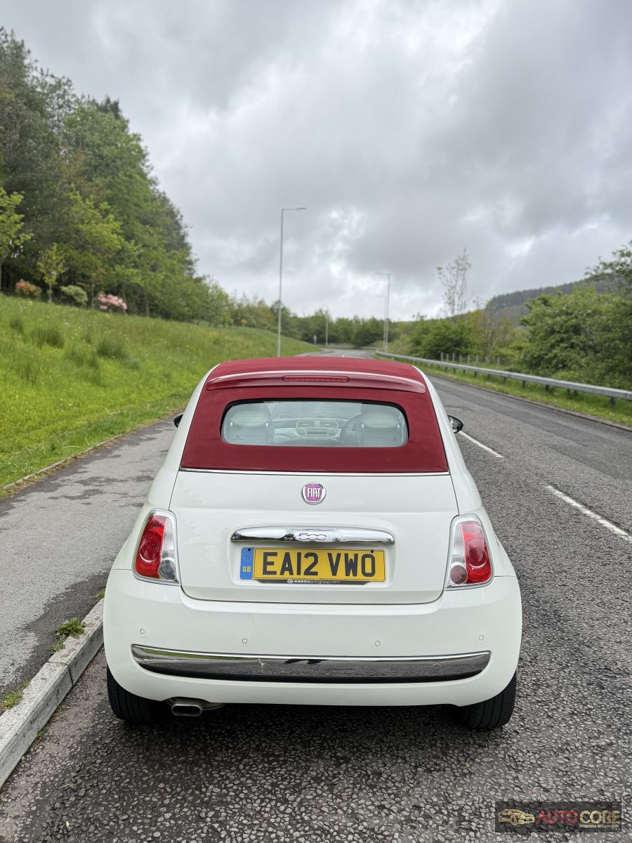 2012 Fiat 500 Lounge Convertible  – photo 3