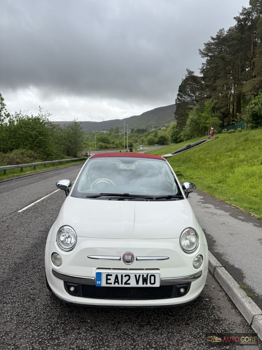 2012 Fiat 500 Lounge Convertible  – photo 4