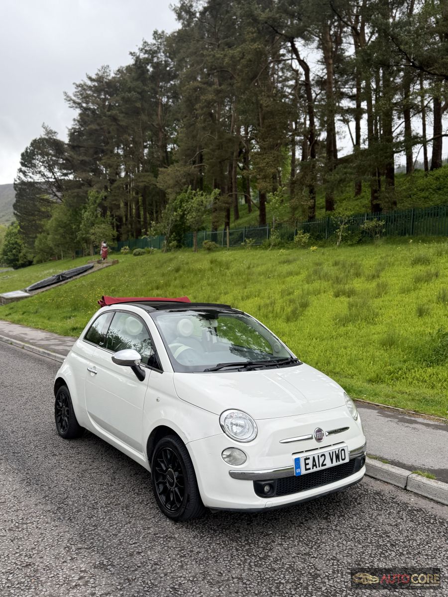 2012 Fiat 500 Lounge Convertible  – photo 5