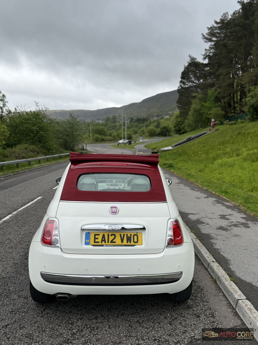 2012 Fiat 500 Lounge Convertible  – photo 9