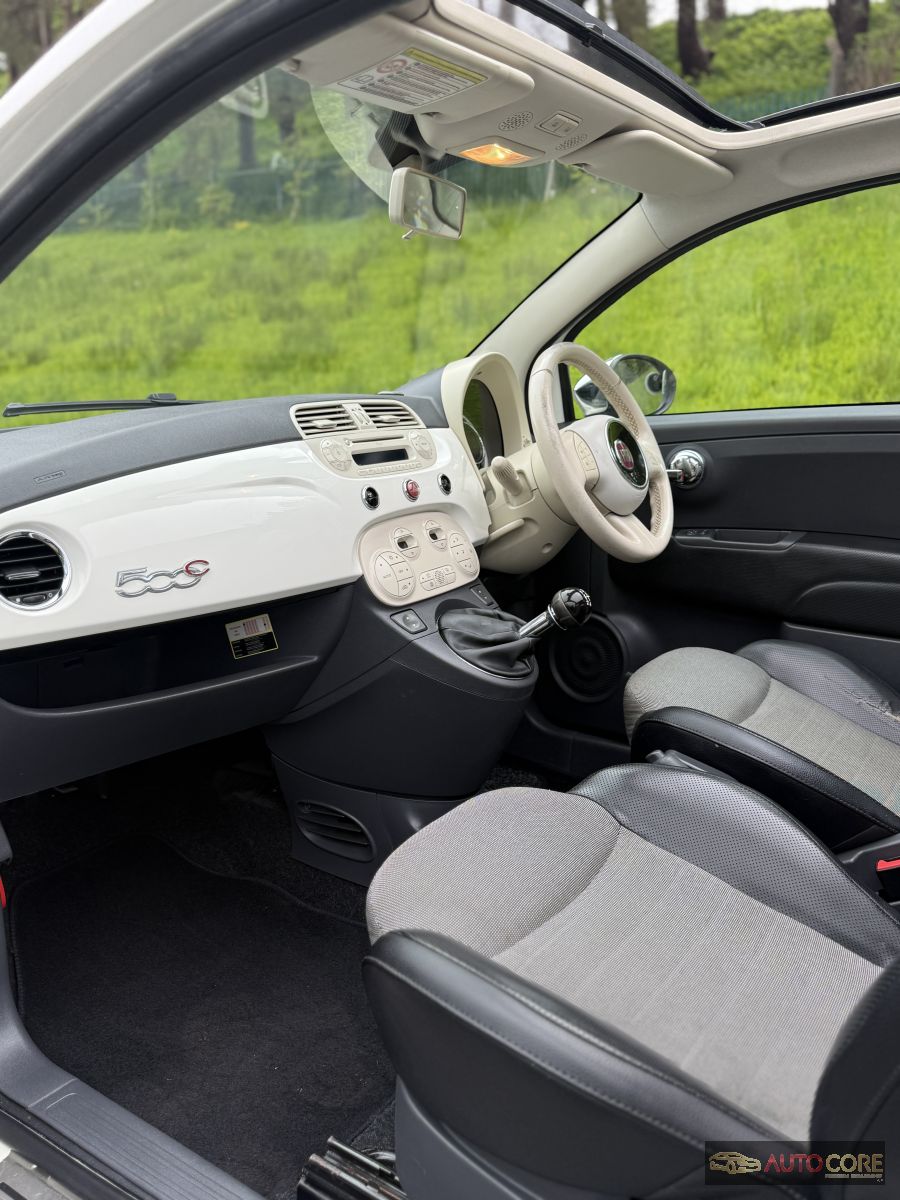 2012 Fiat 500 Lounge Convertible  – photo 15