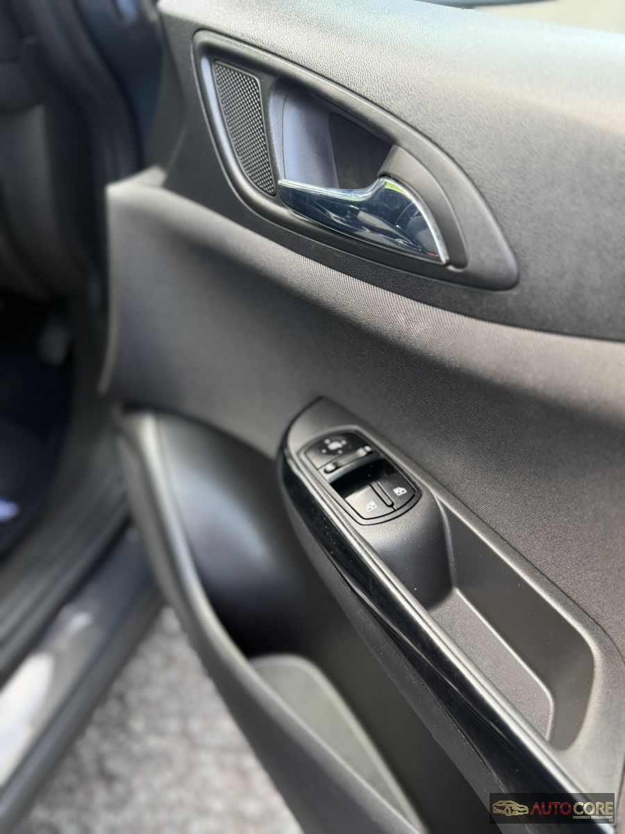 2016 Vauxhall Corsa – photo 10