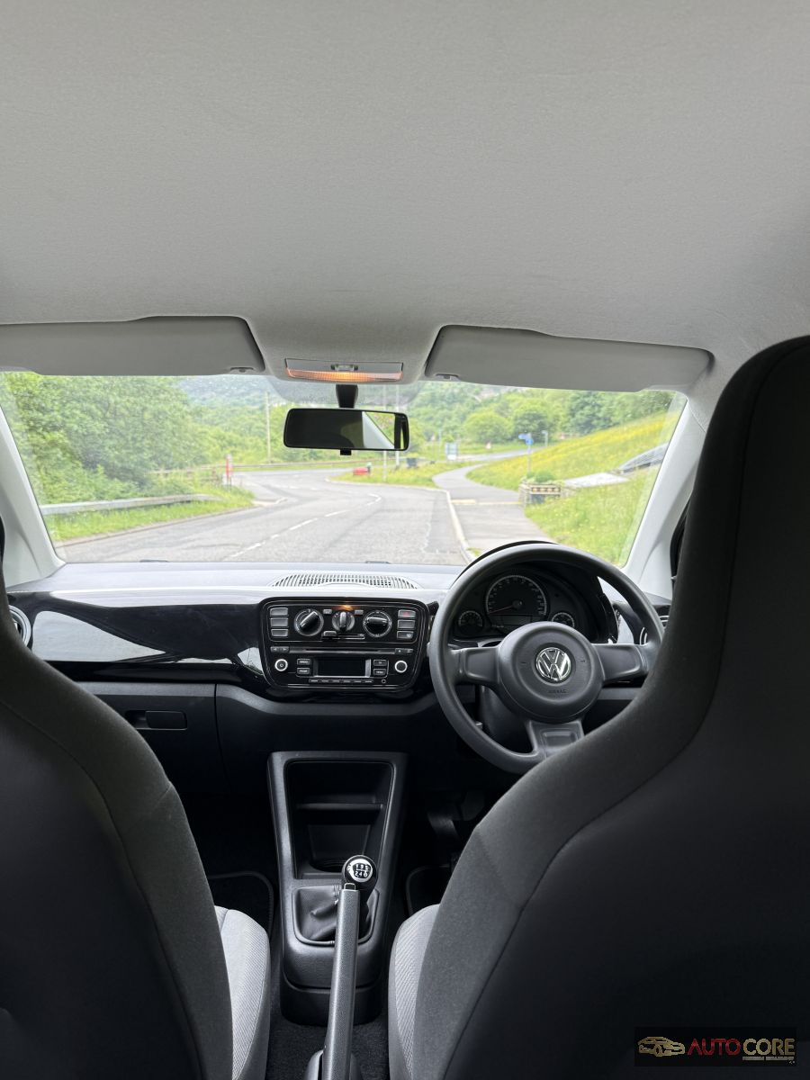 2014 Volkswagen UP – photo 8