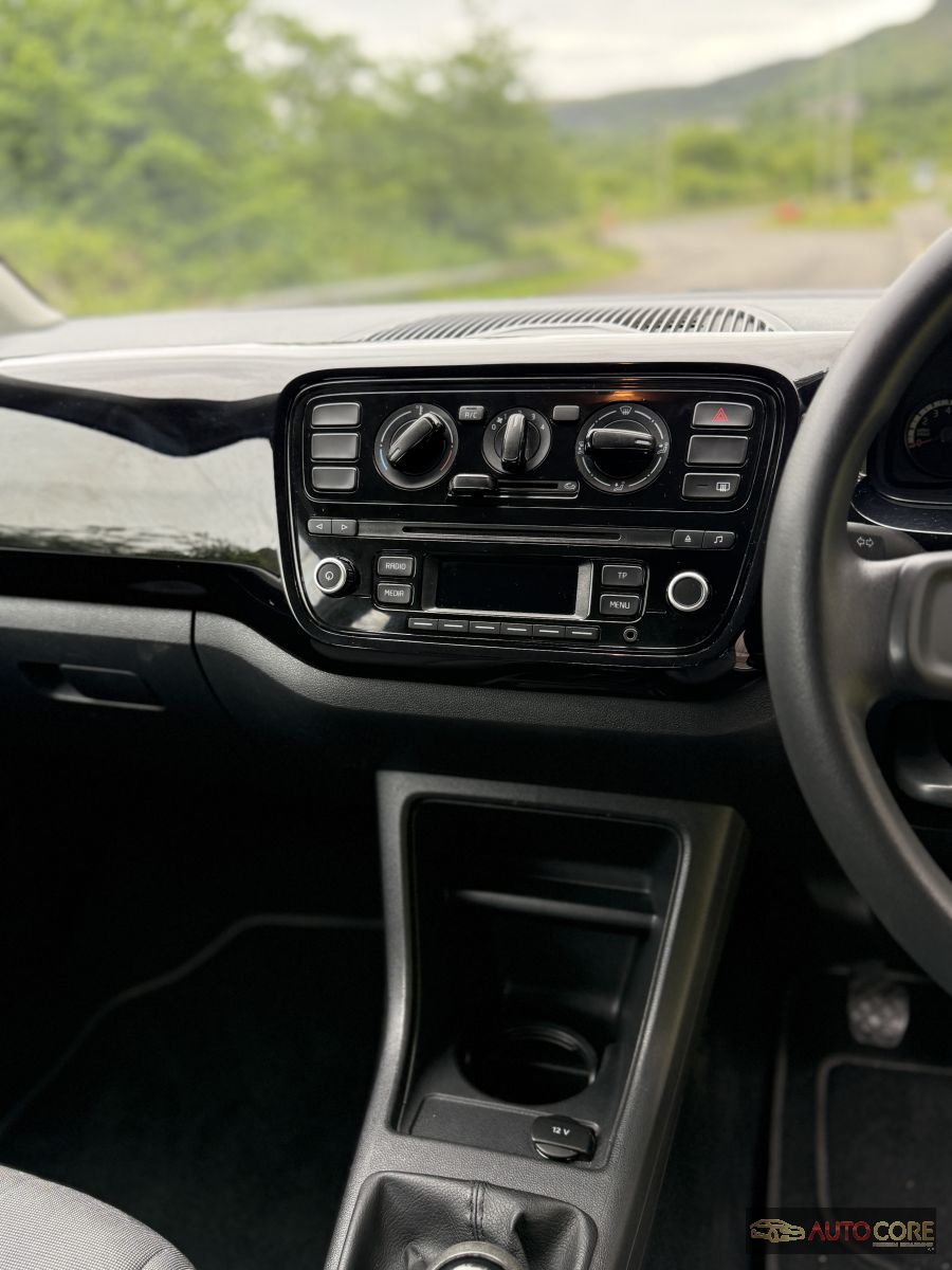 2014 Volkswagen UP – photo 11