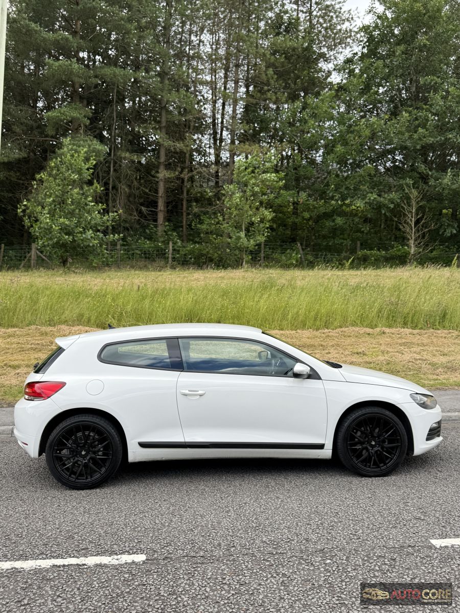 2010 VW Scirocco 1.4 TFSI – photo 3
