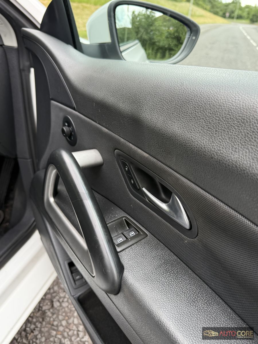 2010 VW Scirocco 1.4 TFSI – photo 11
